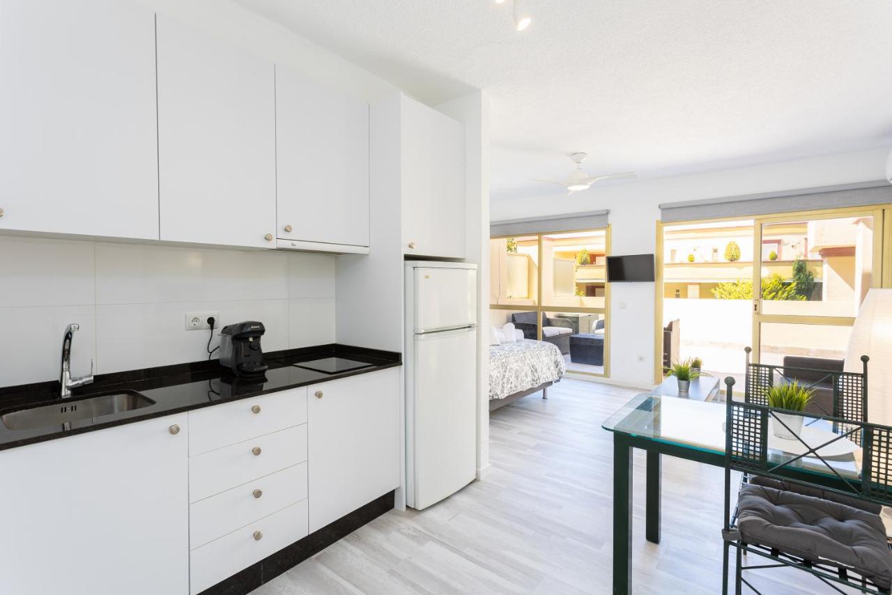 Romana Playa 323 Apartment By Ghr Rentals Marbella Eksteriør billede